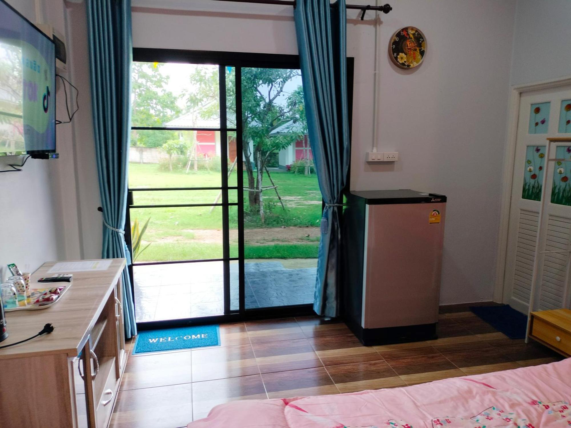 Khuang Kom Pimpisa Garden พิมพิศา การ์เด้นท์ 빌라 외부 사진